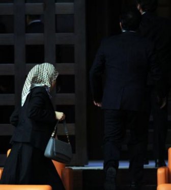 Başörtülü kadın Meclis locasından çıkarıldı 2