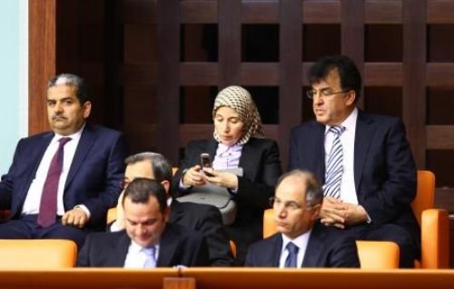 Başörtülü kadın Meclis locasından çıkarıldı 5
