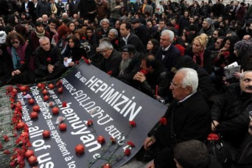 Taksim'deki anma töreninde gerginlik 1