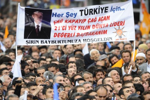 AKP'nin ilk seçim mitingi Bayburt'ta 9