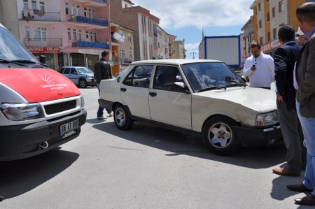 CHP Seçim aracı kaza yaptı 8