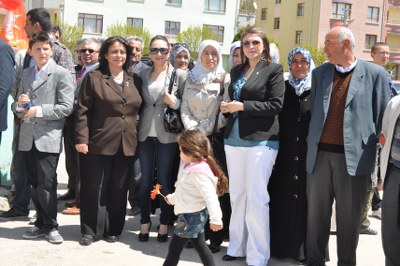 Tülay Selamoğlu, seçim bürosu açılışı yaptı 28