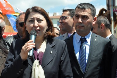 Tülay Selamoğlu, seçim bürosu açılışı yaptı 47