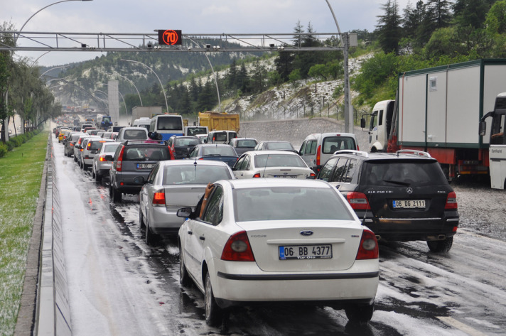 Dolu ve yağmur hayatı felç etti 18