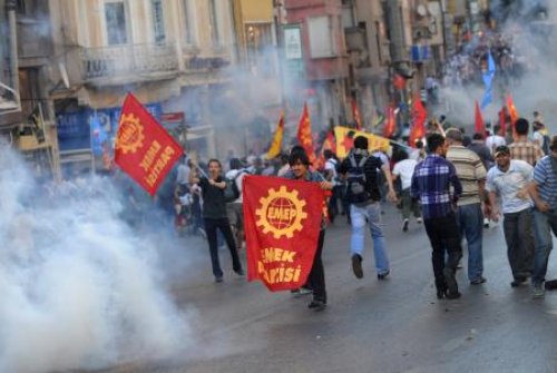 Taksim ve Yüksekova'da Hatip Dicle gerginliği 10