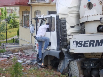 Gölbaşı'nda trafik kazası 11