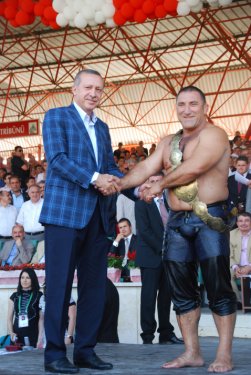 Başbakan Erdoğan Kırkpınar Güreşleri'nde 2