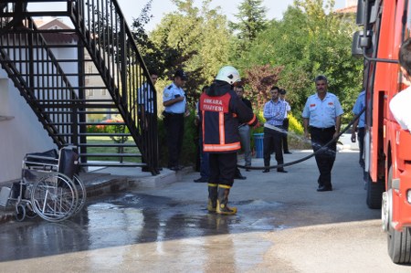 Yangın tatbikatı gerçeği aratmadı 33