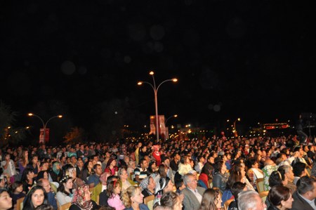 Festival'de soğuk coşku... 4