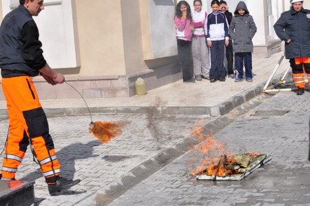 Öğrenciler bu tatbikatı çok sevdi 18