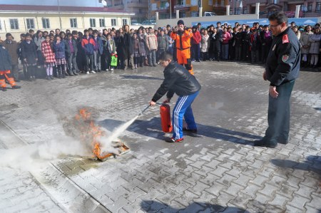 Öğrenciler bu tatbikatı çok sevdi 19