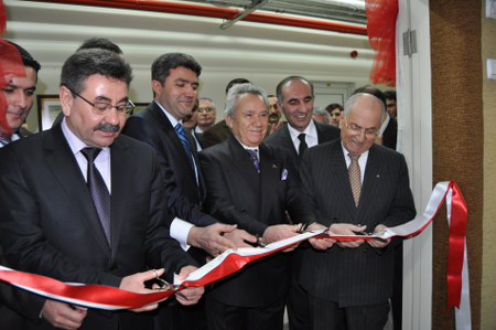 Törenle hizmete açıldı 8