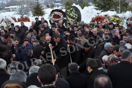 Hasan Eryılmaz'ın cenazesi toprağa verildi 18