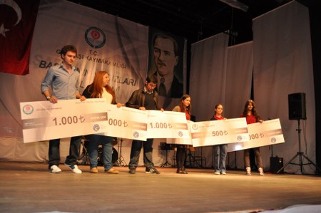 Başarının yıldızları ödüllendirildi 24