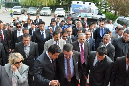 Gökçek var... Hizmet Var... 11