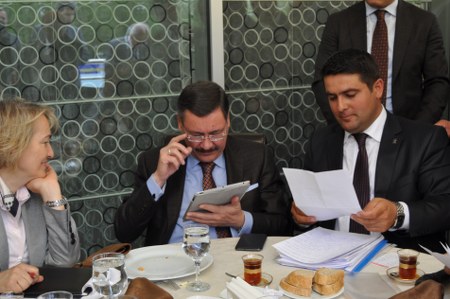 Gökçek var... Hizmet Var... 50