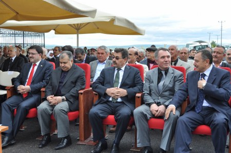 Yunus Emre Camii Çiçek'in katılımıyla açıldı 4