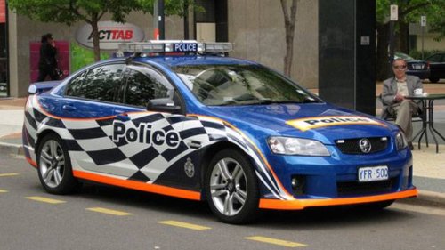 Dünya'dan polis araçları 23