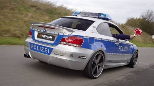 Dünya'dan polis araçları 7