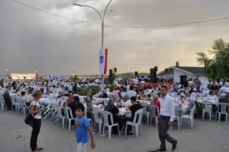 Gökçek'ten gövde gösterisi 19