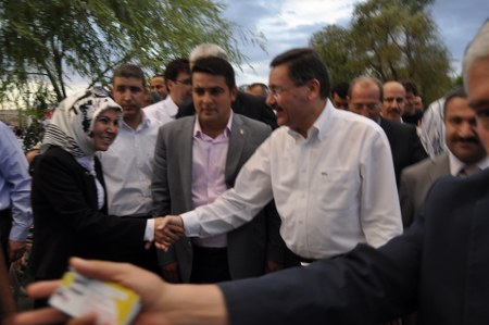 Gökçek'ten gövde gösterisi 38