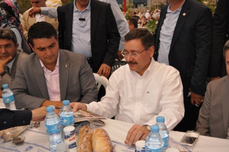 Gökçek'ten gövde gösterisi 41