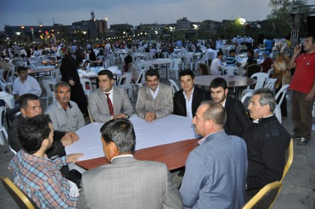 Sırılsıklam iftar 26