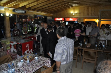 Sırılsıklam iftar 40