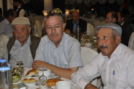 Ak Parti'den muhteşem iftar 14