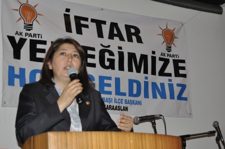 Ak Parti'den muhteşem iftar 35