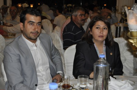 Ak Parti'den muhteşem iftar 38