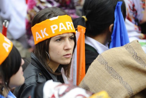 AKP'nin ilk seçim mitingi Bayburt'ta 11