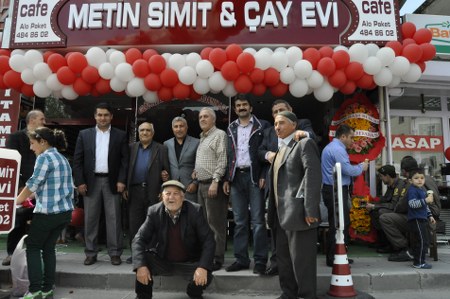 Metin Çay ve Simit evi açıldı 4