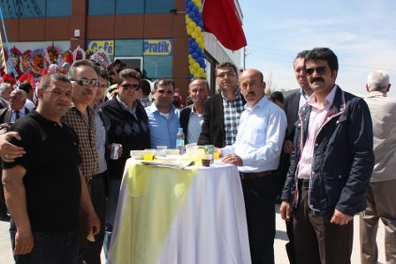 Praktiker Açıldı 60