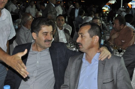 Ak Parti'den partililere iftar 32