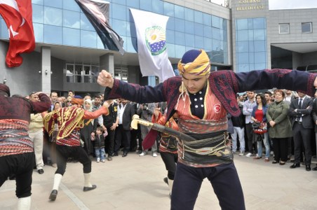 Duruay dualarla göreve başladı 12