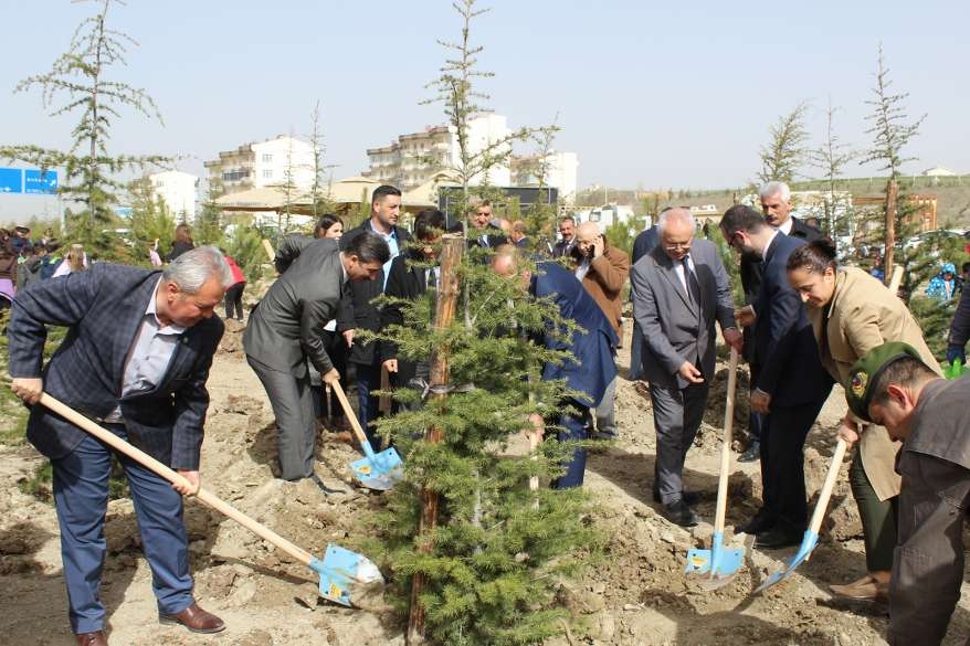 Afrin şehitlerinin adı Gölbaşı'nda yaşayacak 10