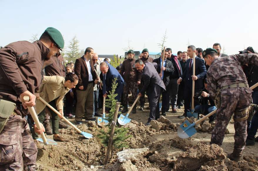 Afrin şehitlerinin adı Gölbaşı'nda yaşayacak 8