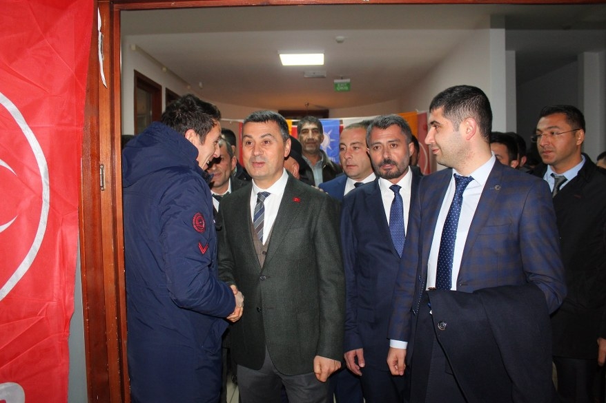 MHP'li Selahattin Korkmaz'dan miting gibi program 10