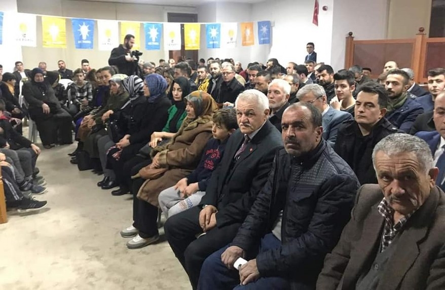 MHP'li Selahattin Korkmaz'dan miting gibi program 4