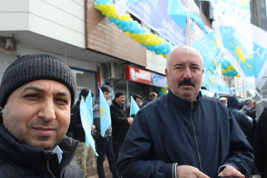 Hacı Karagöz'den miting gibi SKM açılışı 12