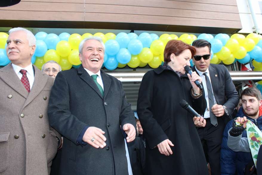 Hacı Karagöz'den miting gibi SKM açılışı 62