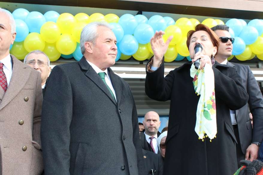 Hacı Karagöz'den miting gibi SKM açılışı 69