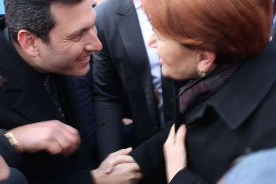 Hacı Karagöz'den miting gibi SKM açılışı 81