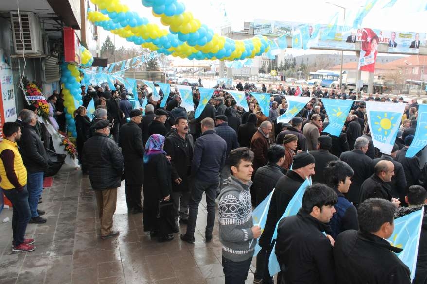 Hacı Karagöz'den miting gibi SKM açılışı 9