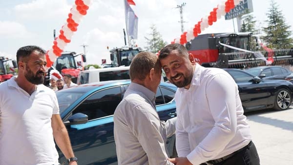 Massey Ferguson Akgünler otomotiv plaza açılışı 97