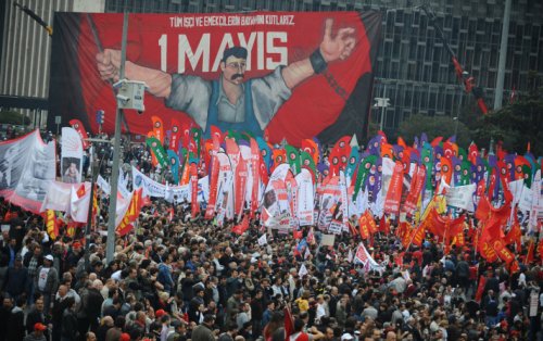 Taksim'de kalabalık kadraja sığmadı 4
