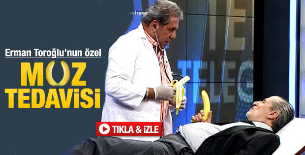 Erman Toroğlu canlı yayında muz yedirdi