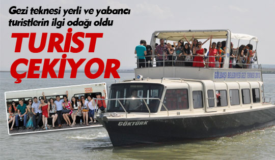 Gezi teknesi Mogan'a turist çekiyor
