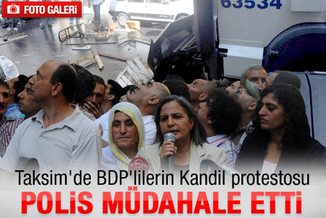 Taksim'de sınırötesi protestosuna müdahale
